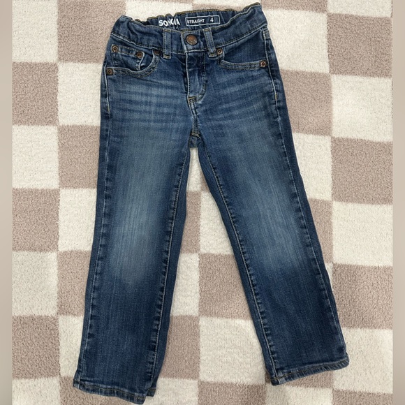 Boys bundle featuring 3 items in boys size 4 - Picture 5 of 9